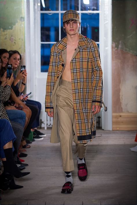 burberry men's fall 2017|burberry summer jacket men.